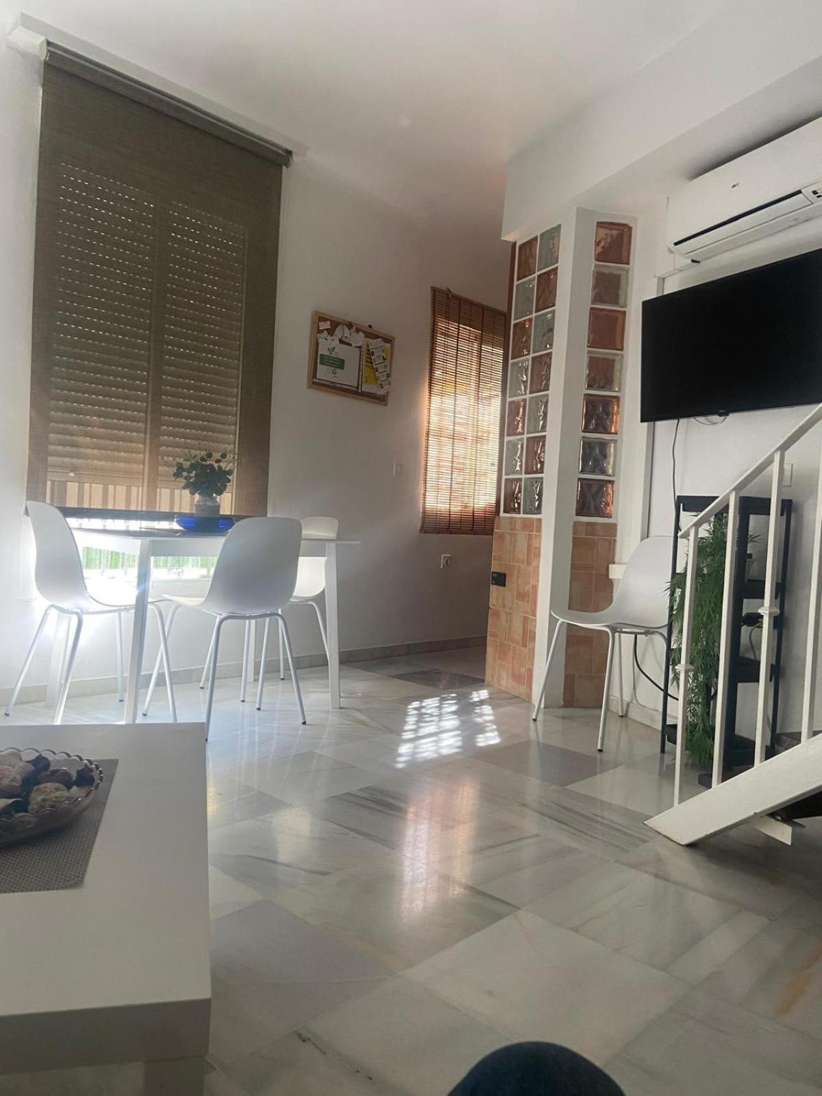 Duplex With Terrace Santa Rufina Apartment เซบีญา ภายนอก รูปภาพ